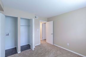Newport News apartment for rent - Bedroom with washer/dryer hookups
