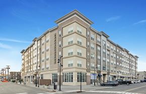 Carteret apartment for rent - Beautiful building with amenities, parking and rooftop