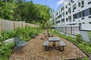 Jersey City apartment for rent - Picnic Area at 829 Garfield, New Jersey, 07305