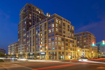 Incredible location directly on metropolitan park, next door to amazon hq2