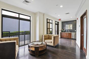 Resident lounge with wifi 