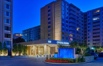 Elegant lobby and entrance area with dedicated concierge 