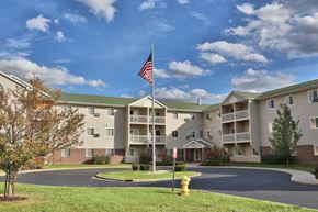Lansing apartment for rent - Independent Senior Living in Lansing MI