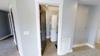 Washer/dryer in each apartment