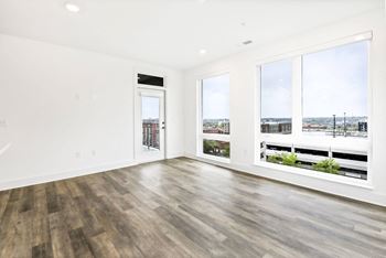 Unfurnished living area