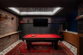 Victoria apartment for rent - Neighbour - Shebeen
