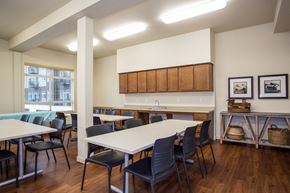 Covington apartment for rent - Arts and Crafts Room