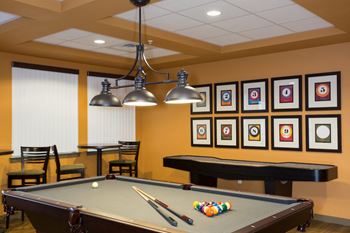 Cards/billiards room