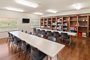 San Antonio apartment for rent - A conference room with a long table and chairs.