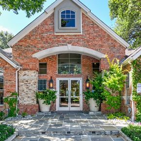 Fort Worth apartment for rent - Front Office
