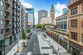 Oakland apartment for rent - Street View