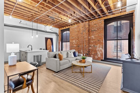 Floor plan for 1 bed, 1 bath, 744 sqft