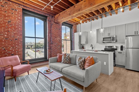 Floor plan for 1 bed, 1 bath, 600 sqft