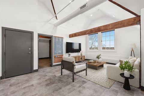 Floor plan for 2 beds, 1 bath, 921 sqft