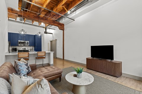 Floor plan for studio, 1 bath, 596 sqft