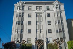 San Francisco apartment for rent - 1890 Broadway Exterior 2