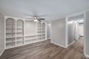 Painesville apartment for rent - apartment with built in shelves
