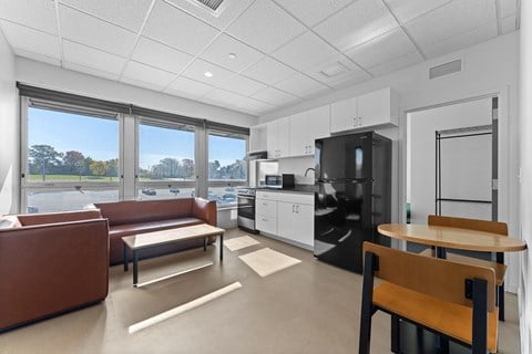 Floor plan for 1 bed, 1 bath, 353 sqft