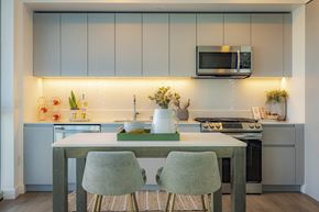 San Jose apartment for rent - kitchen with island and light finishes