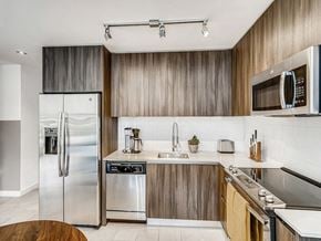 Miami apartment for rent - Sentral Wynwood Fully-Equipped Kitchens with Stainless Steel Appliances