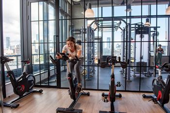 Yoga & spin studio
