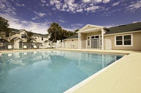 Orlando apartment for rent - Resort-Inspired Pool at Timberleaf Affordable Apartments in Orlando, Florida