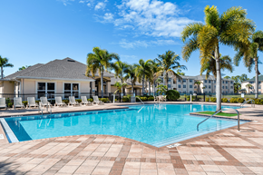 Naples apartment for rent - Swimming Pool at Summer Lakes Affordable Apartments in Naples FL