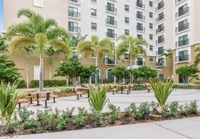 Miami apartment for rent - Courtyard at Brownsville Village Apartments in Miami FL