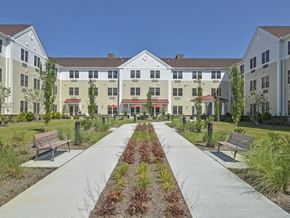 Toms River apartment for rent - Courtyard at Meadow Green Senior Apartments  in Toms River NJ