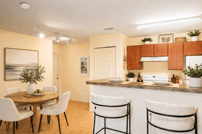 Largo apartment for rent - Kitchen and Dining Area at Belleair Place Apartments in Clearwater, FL