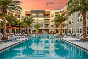 Tampa apartment for rent - Resort-Style Pool at Grady Square Apartments in Tampa, FL