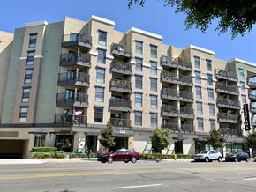 Fullerton apartment for rent - Ventana Senior Apartments in Fullerton CA