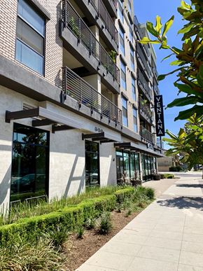 Fullerton apartment for rent - Ventana Senior Apartments in Fullerton CA