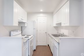 Stamford apartment for rent - Fully Equipped Kitchens at Rippowam Park Affordable Apartments in Stamford CT