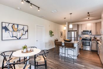 Spacious 1,2 & 3 bedroom apartments
