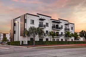 Miami Lakes apartment for rent - Lucida Affordable Apartments in Miami Lakes FL