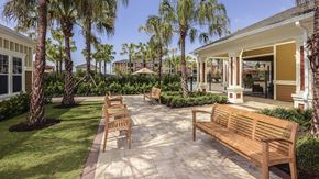 Tampa apartment for rent - Garden Courtyard at The Sedona Luxury Apartments in Tampa, FL