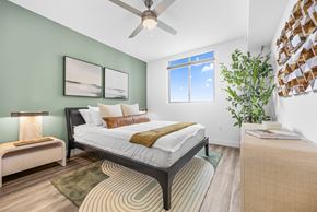 Naranja apartment for rent - Spacious Bedroom with Ceiling Fan at Vista Sur Apartments