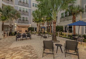 Bbq grills & lounge seating