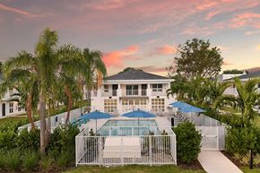 Homestead apartment for rent - Pool View The Landings Affordable Apartments in Homestead FL