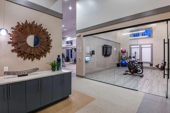 Yoga & spin studio 
