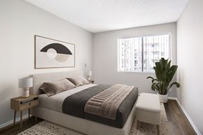 Los Angeles apartment for rent - Spacious Bedrooms at Grand Plaza 62 Plus Apartments in Los Angeles