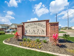 Victoria apartment for rent - Entrance sign at Mockingbird Lane Plaza Affordable Apartments in Victoria TX