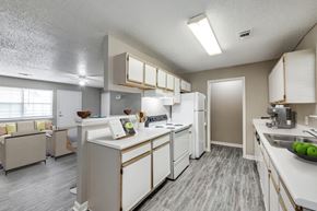 Victoria apartment for rent - the preserve at ballantyne commons apartment kitchen and living room
