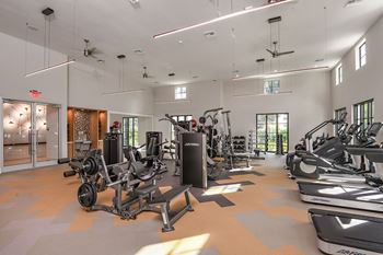24-Hr fitness & wellness studio
