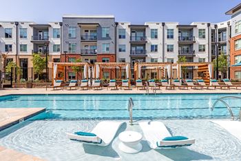 Pool with waterside loungers