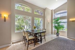 Albuquerque apartment for rent - A room with a table and chairs.