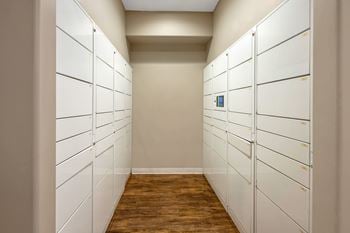 Luxer one package lockers