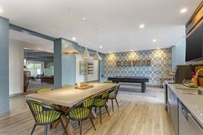 Atlanta apartment for rent - A modern dining room at Glenwood at Grant Park, Atlanta, GA 30316