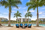 Bradenton apartment for rent - Shimmering pool and outdoor lounge  at Echo Lake, Florida, 34211